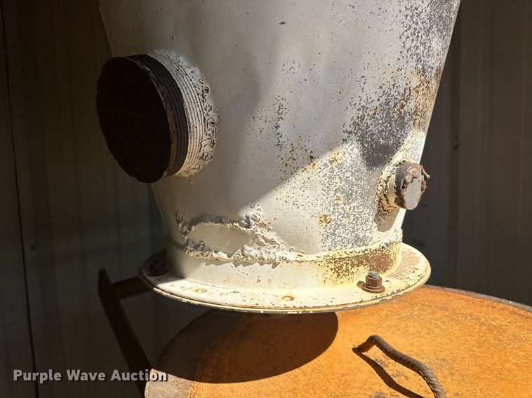 image for item NM9480 Sand hopper