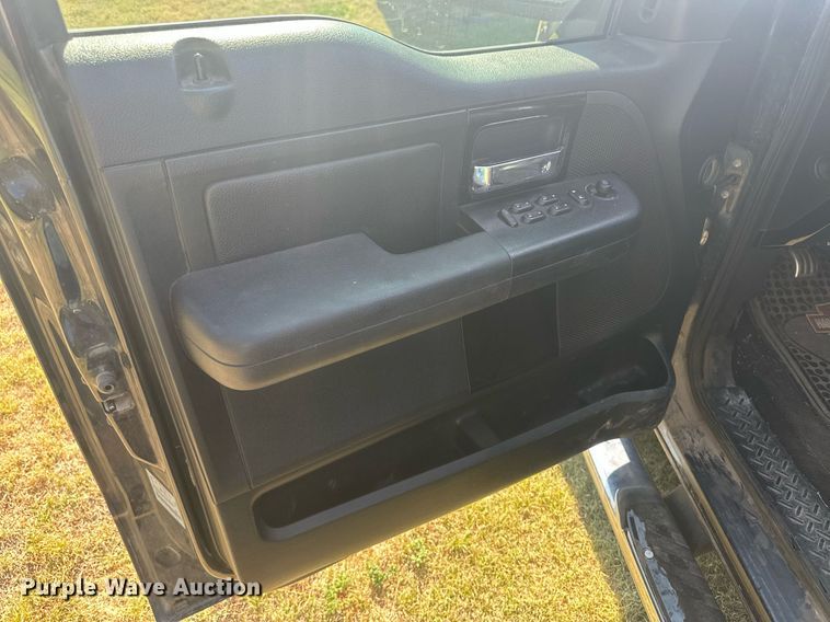 image for item NM9501 2007 Ford F150  SuperCrew pickup truck