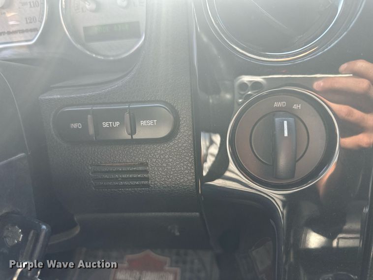 image for item NM9501 2007 Ford F150  SuperCrew pickup truck