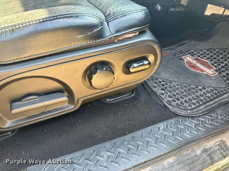 image for item NM9501 2007 Ford F150  SuperCrew pickup truck