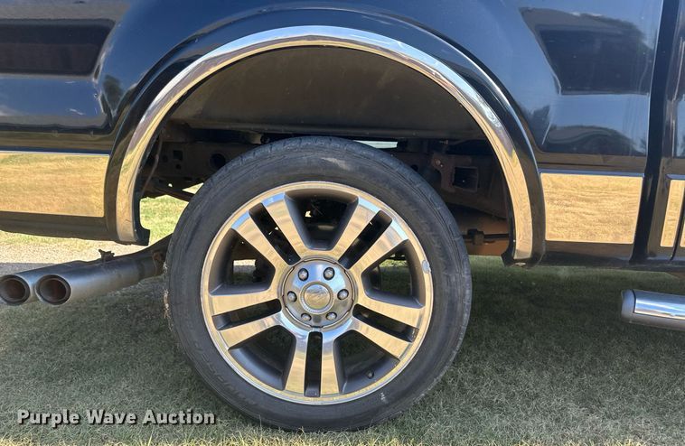 image for item NM9501 2007 Ford F150  SuperCrew pickup truck