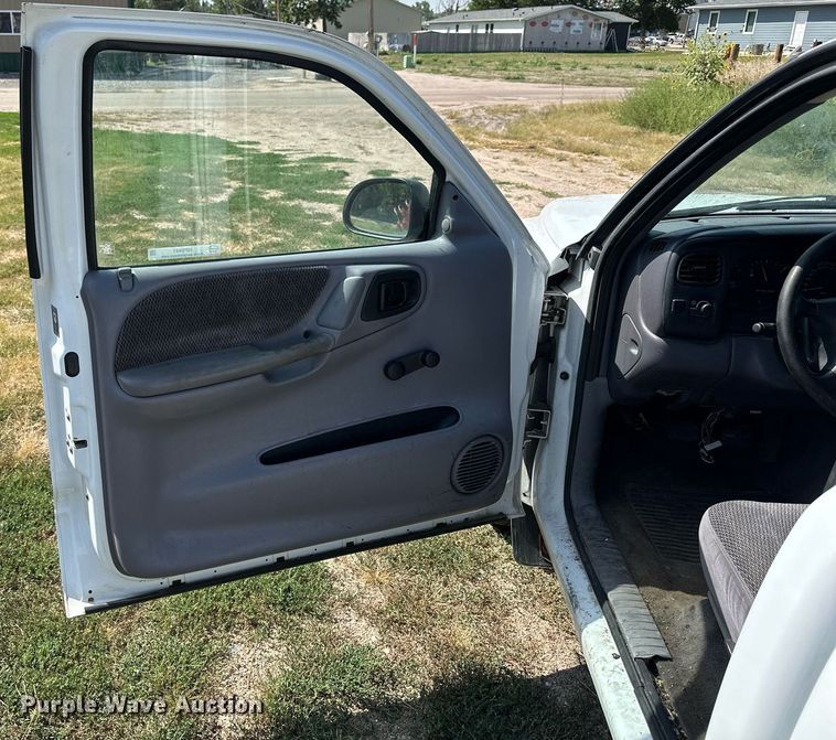 image for item NP9441 1998 Dodge Dakota Sport  pickup truck