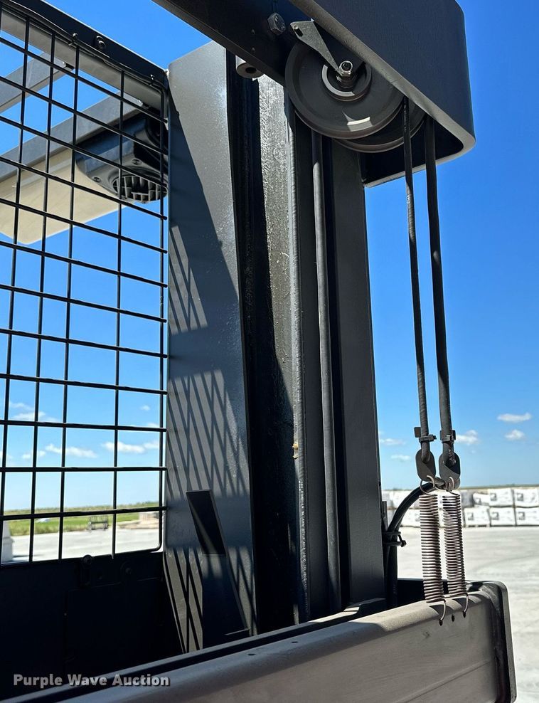 image for item NP9988 2015 Toyota 6BPU15  order picker