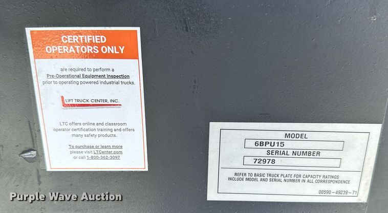 image for item NP9988 2015 Toyota 6BPU15  order picker