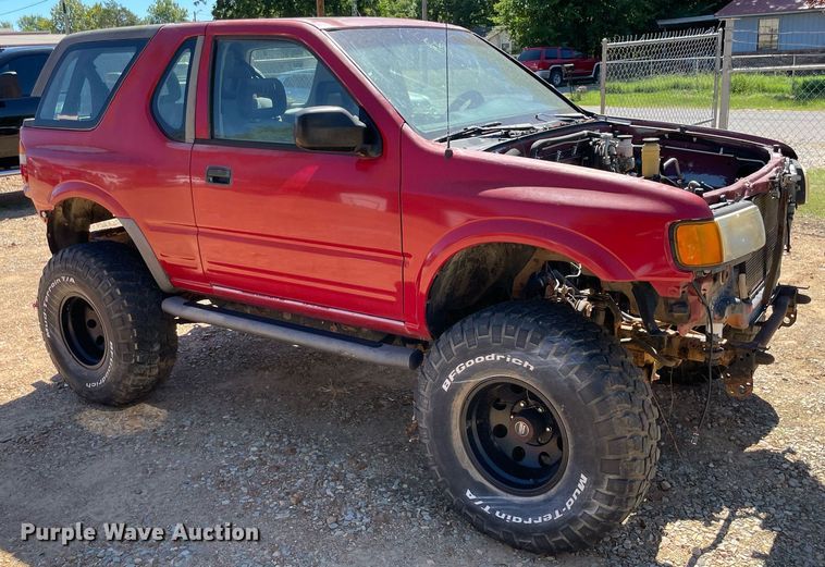 image for item NT9475 1998 Isuzu Amigo  SUV
