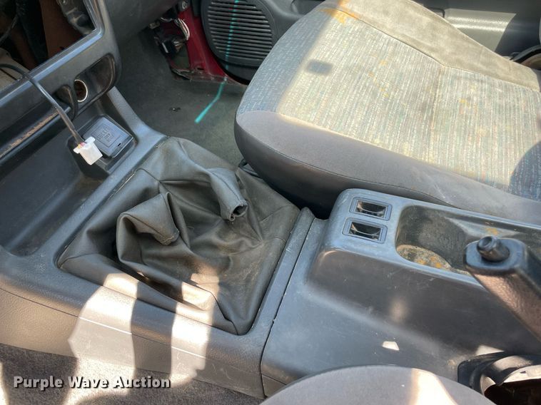 image for item NT9475 1998 Isuzu Amigo  SUV