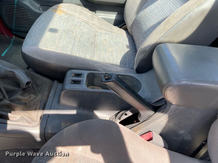 image for item NT9475 1998 Isuzu Amigo  SUV
