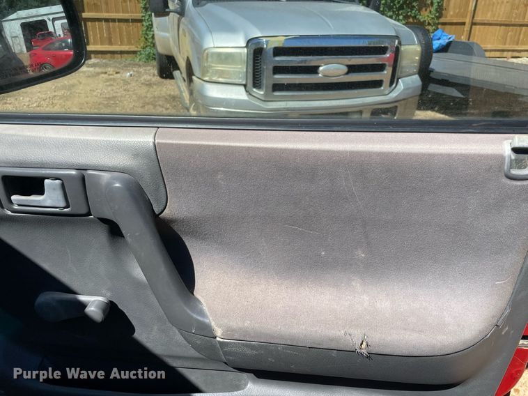 image for item NT9475 1998 Isuzu Amigo  SUV