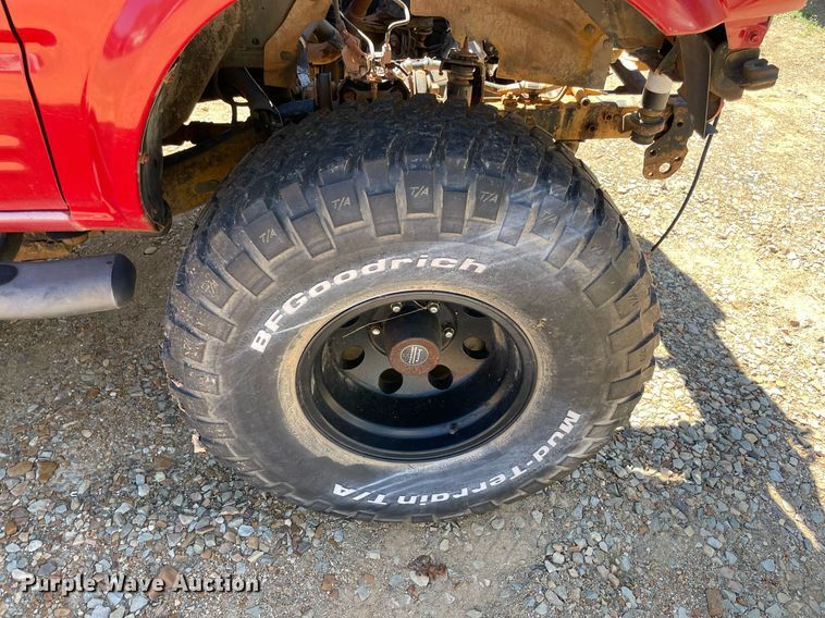 image for item NT9475 1998 Isuzu Amigo  SUV