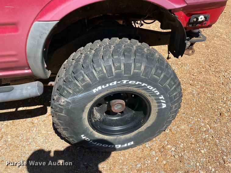 image for item NT9475 1998 Isuzu Amigo  SUV
