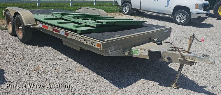 image for item NT9774 2014 Featherlite 3110-0017-STD  utility trailer