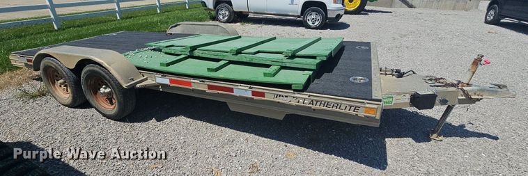 image for item NT9774 2014 Featherlite 3110-0017-STD  utility trailer