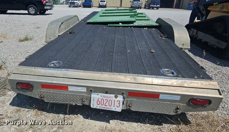 image for item NT9774 2014 Featherlite 3110-0017-STD  utility trailer