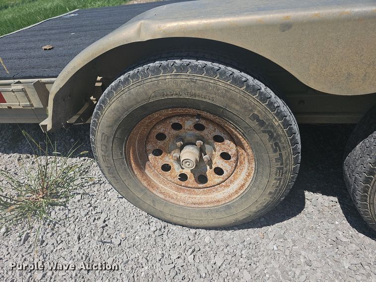 image for item NT9774 2014 Featherlite 3110-0017-STD  utility trailer