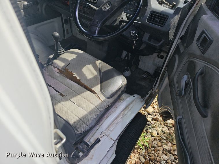 image for item NT9871 Honda  mini truck