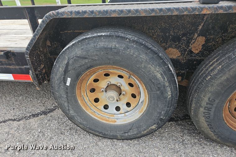 image for item NT9909 2016 Lamar  utility trailer