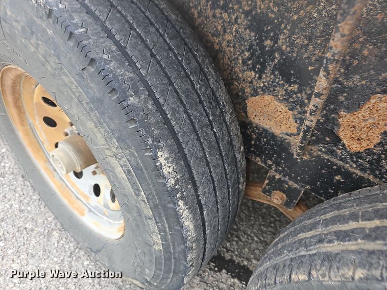 image for item NT9909 2016 Lamar  utility trailer