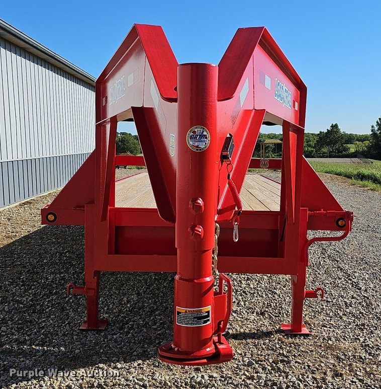 image for item NU9161 1998 Load Trail  equipment trailer