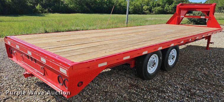 image for item NU9161 1998 Load Trail  equipment trailer