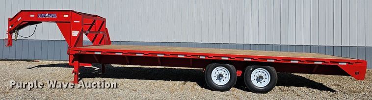 image for item NU9161 1998 Load Trail  equipment trailer