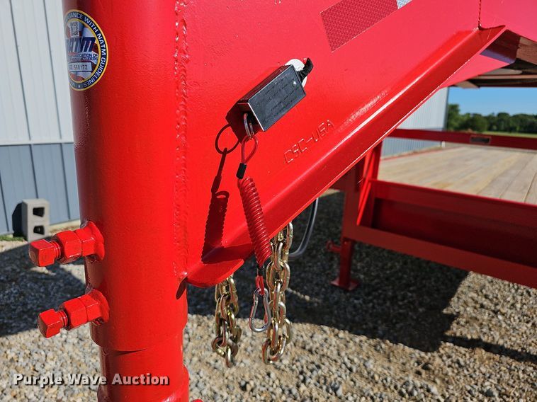 image for item NU9161 1998 Load Trail  equipment trailer