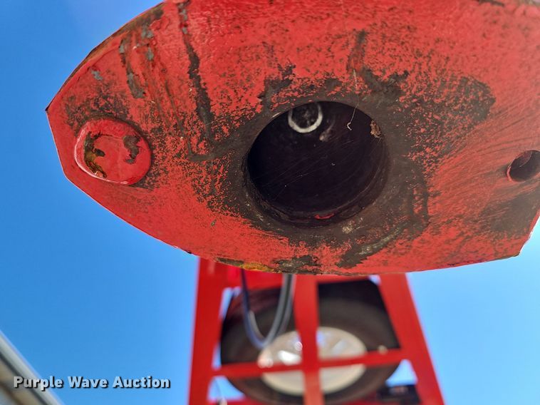 image for item NU9161 1998 Load Trail  equipment trailer