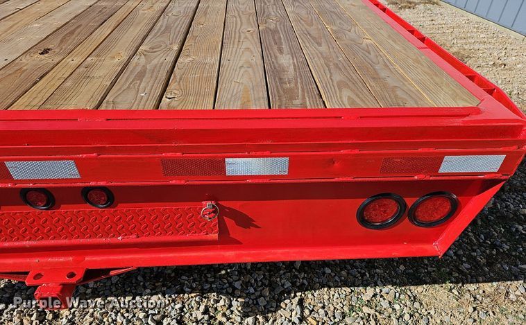 image for item NU9161 1998 Load Trail  equipment trailer