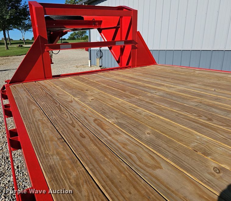 image for item NU9161 1998 Load Trail  equipment trailer