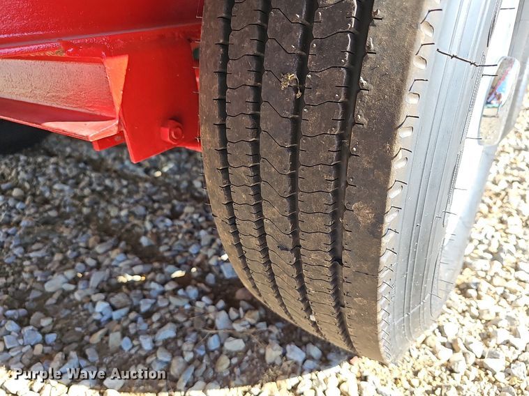 image for item NU9161 1998 Load Trail  equipment trailer