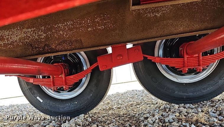 image for item NU9161 1998 Load Trail  equipment trailer