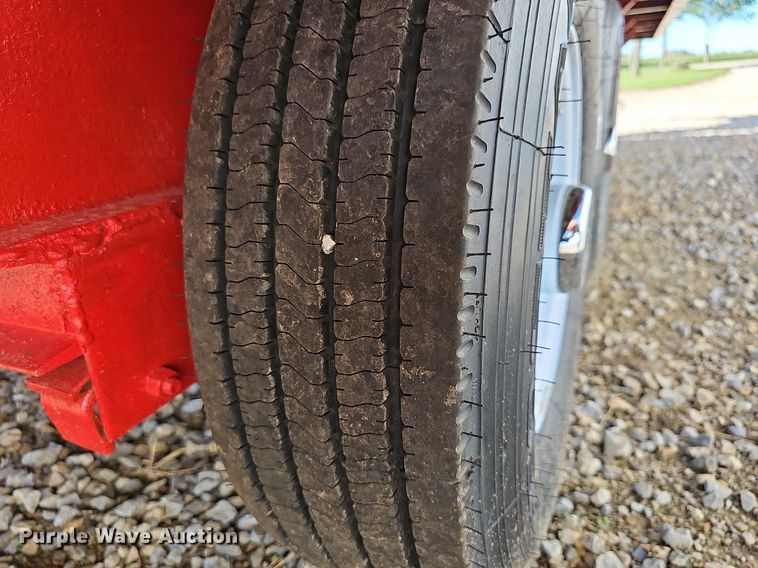 image for item NU9161 1998 Load Trail  equipment trailer