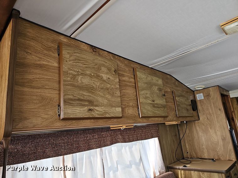 image for item NU9194 1984 Chevrolet G30  RV