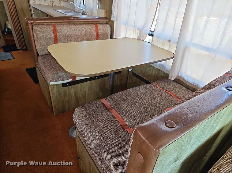 image for item NU9194 1984 Chevrolet G30  RV