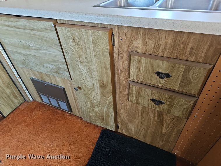 image for item NU9194 1984 Chevrolet G30  RV