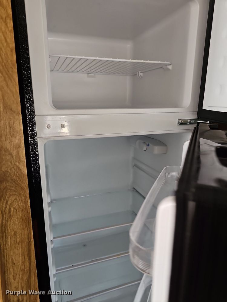 image for item NU9194 1984 Chevrolet G30  RV