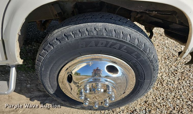 image for item NU9194 1984 Chevrolet G30  RV