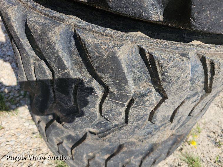 image for item NU9200 (4) Galaxy skid steer tires and wheels