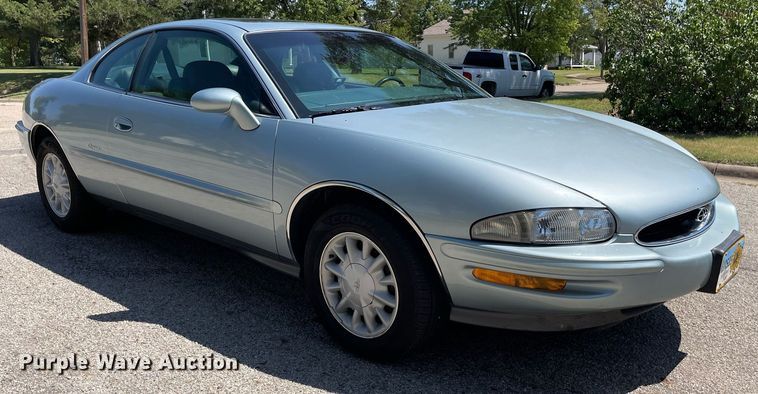 image for item NY9593 1995 Buick Riviera