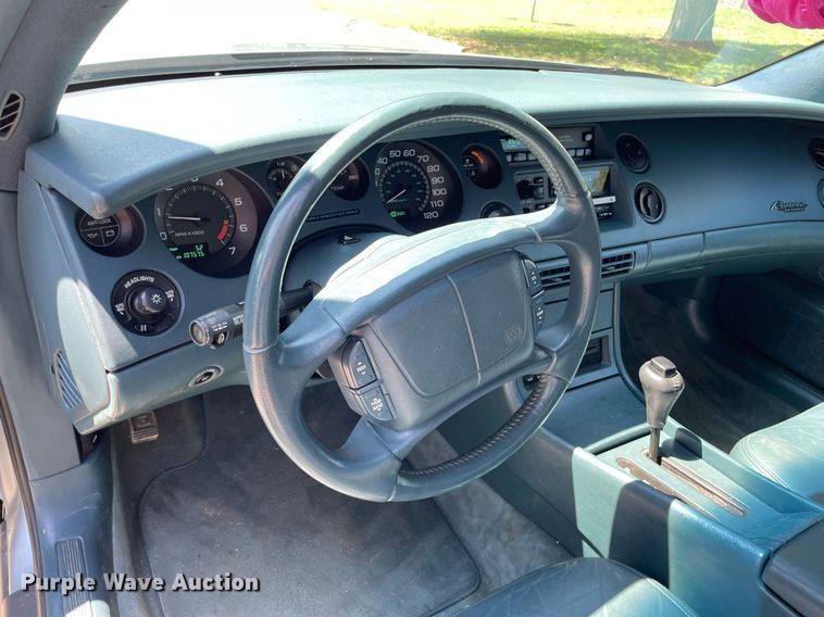 image for item NY9593 1995 Buick Riviera