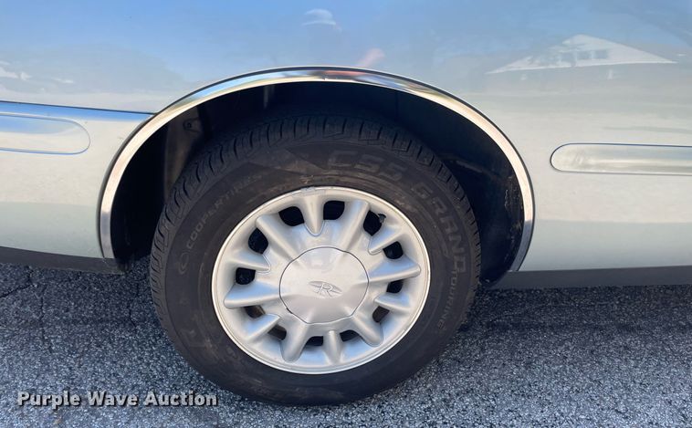 image for item NY9593 1995 Buick Riviera