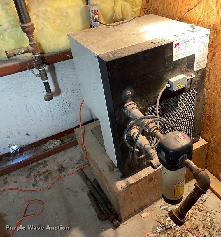 image for item NY9608 Ingersoll Rand 2000E30-PS  air compressor