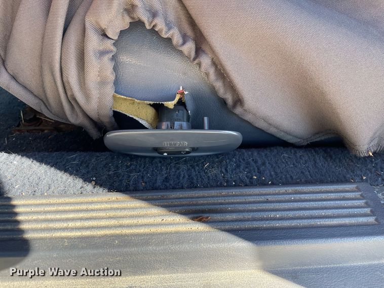 image for item NY9609 2001 Ford Crown Victoria LX