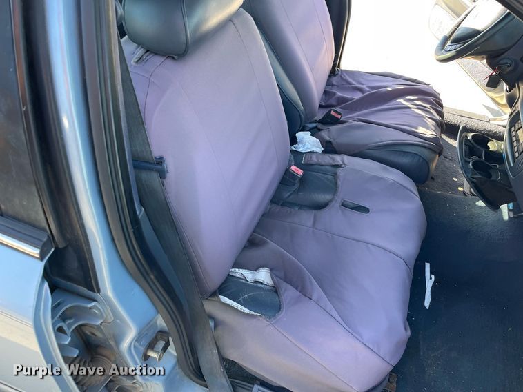 image for item NY9609 2001 Ford Crown Victoria LX