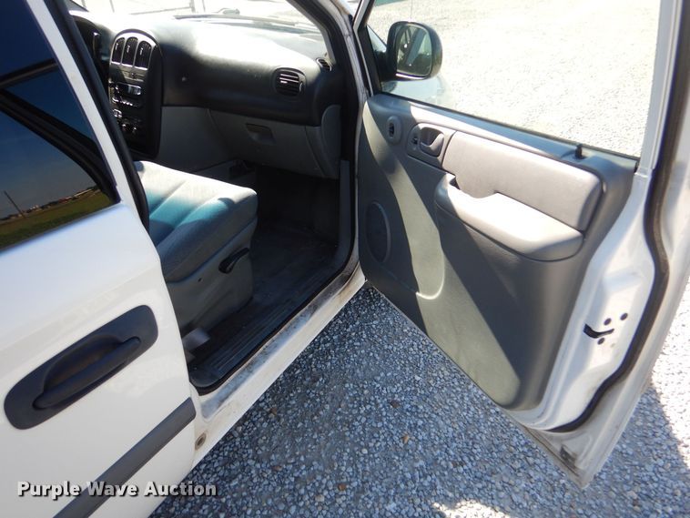 image for item NY9611 2006 Dodge Grand Caravan  van
