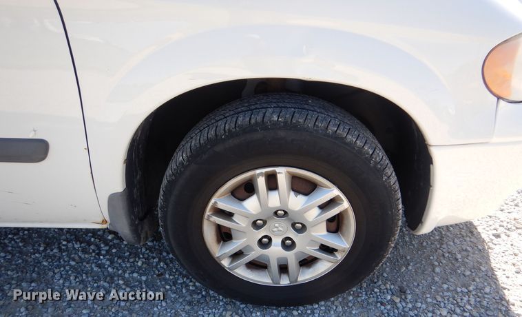 image for item NY9611 2006 Dodge Grand Caravan  van