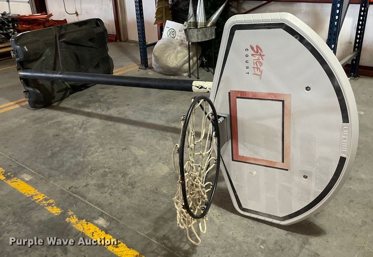 image for item NY9612 Lifetime  basketball goal