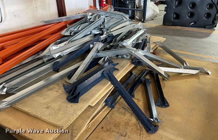 image for item NY9613 Pallet racking