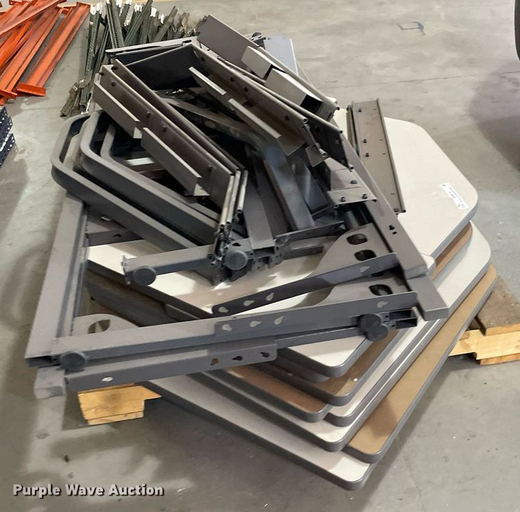 image for item NY9614 (8) corner desks