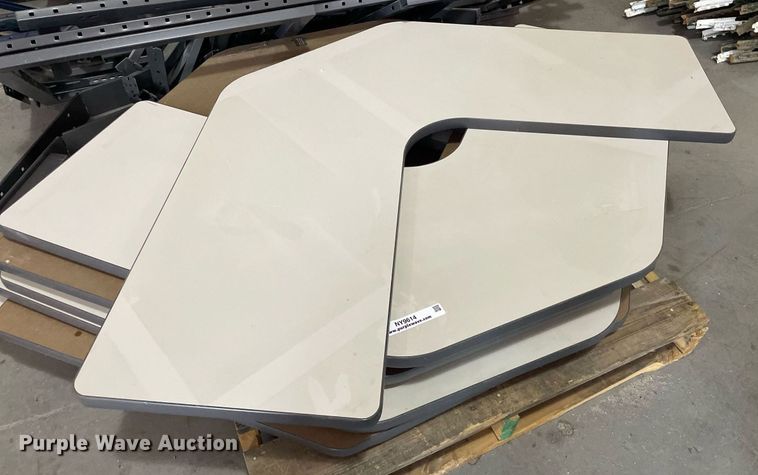 image for item NY9614 (8) corner desks