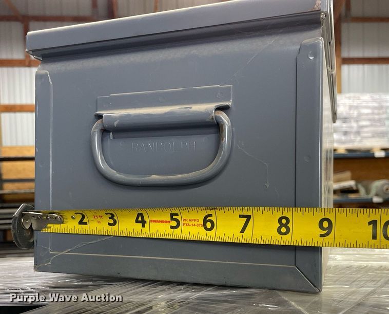 image for item NY9629 Approximately 60 parts bins